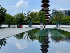 -龙华寺