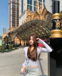 -SUNLON秀隆时尚烫染定制沙龙