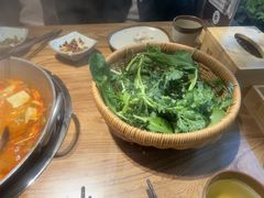 -鸿通城购物中心