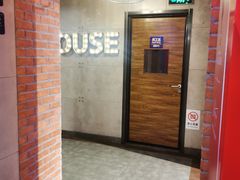 -唱吧麦颂KTV(西单华威潮铺街店)