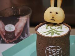 饼干杯奶盖茶-茶是一枝花泡茶店