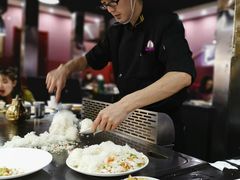 -利昂法式铁板主题餐厅(新奥购物中心店)