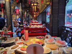 -小龙翻大江文化火锅(宽窄店)