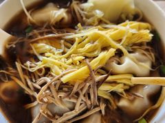 -笑来喜馄饨小笼工坊店(湖滨街店)