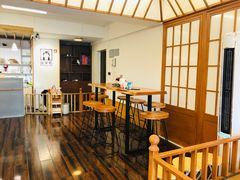 -豆柴町-柴犬主题狗咖(红鼎国际C座店)