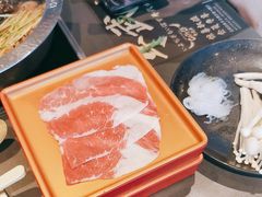 -牛武士寿喜烧·和牛火锅自助(全球首店)