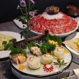 花了30天的工资吃了这个高端波龙火锅，还是值了