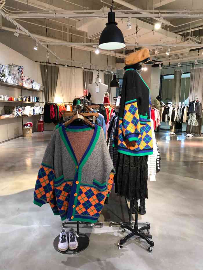 mowen(万达广场店)-"【2018年会请开门】12月*70 今日.