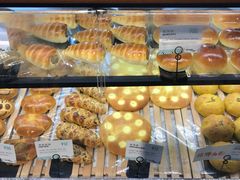 -Dough&Joe团憩(瑞虹天地月亮湾店)