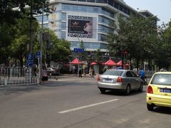 -国雅大厦-停车场