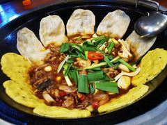 -曹丞相·地锅鸡·地锅鱼(武林店)