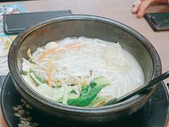-灵芝妹子海鲜米线(瓦房店新玛特店)