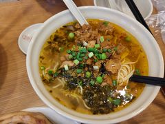 -佬钱湾仔(衣裳街店)