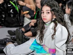 -欢乐海岸椰林沙滩-2025湾区超级灯会