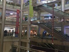 -万宝财富商业广场