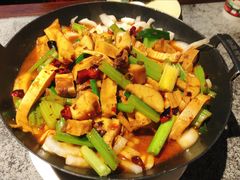 -华盛园卷子王农家菜水库鱼