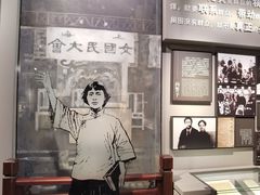 -龙华烈士纪念馆-停车场