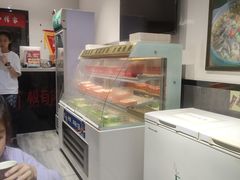 -极有家小鱼小鸡石锅煲(佳兆业店)