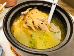 农家草鸡汤-丫丫蟹庄·苏式园林农家乐·阳澄湖大闸蟹(阳澄湖莲花岛店)