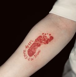 -越域刺青