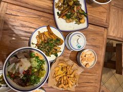 -云阿蛮云南生烫牛肉米线(奉贤路店)