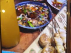 -蚝堡海鲜·威海菜·海肠捞饭·烧烤·亚洲吃蚝公司(幸福门店)
