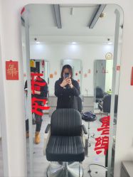 -LILI·HAIR SALON理理造型
