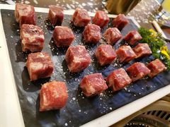 -黑牛の場烤肉(摩天活力城店)