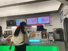-沪上阿姨·臻选茶饮(上海环球港店)