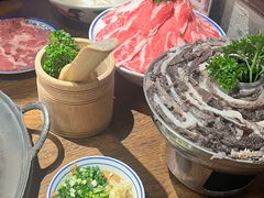 -萍姐火锅·公路夜市(武汉首店)