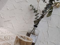 香草拿铁-浮漫咖啡(镜湖万达广场店)