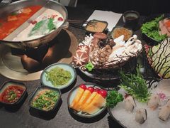 -湊湊火锅·茶憩(新中关购物中心店)