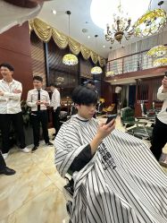 -尼特斯男士发型馆