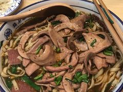 -镇南锅盖面馆(解放路店)