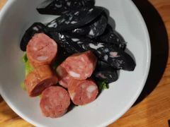 -么肆烤肉(汉街形象店)