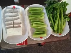 -蜀滋香鲜鱼美蛙火锅(339店)