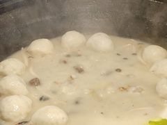 -陈大锅·岳阳鱼馆·地道岳阳菜(美食街店)