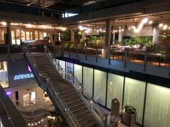 -ROAST coffee & eatery