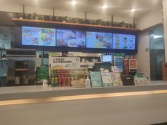 -老乡鸡(武汉光谷天地坐标城店)