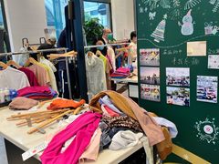 -lululemon(比斯特购物村店)