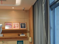 -上海仁爱医院口腔科 · 种植