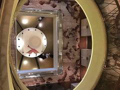 -上海波特曼丽思卡尔顿酒店
