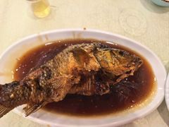 罾蹦鲤鱼-奥华餐厅·老张记(台基厂店)