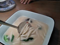 -小吴越·江浙融合菜(惠山万达广场店)