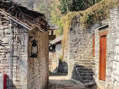 -高荡千年布依古寨旅游景区