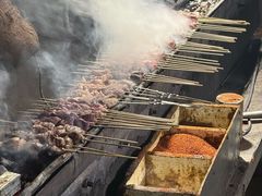 -劳动公园新疆人烤腰子