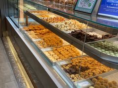 -炫方点心局(松江印象城店)