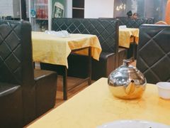 大堂-东记潮汕美食砂锅粥小炒烧烤(镇南大街店)