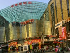 -大地影院(上海南汇店)
