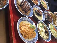 -蓝田九大碗民俗食府(蓝田店)